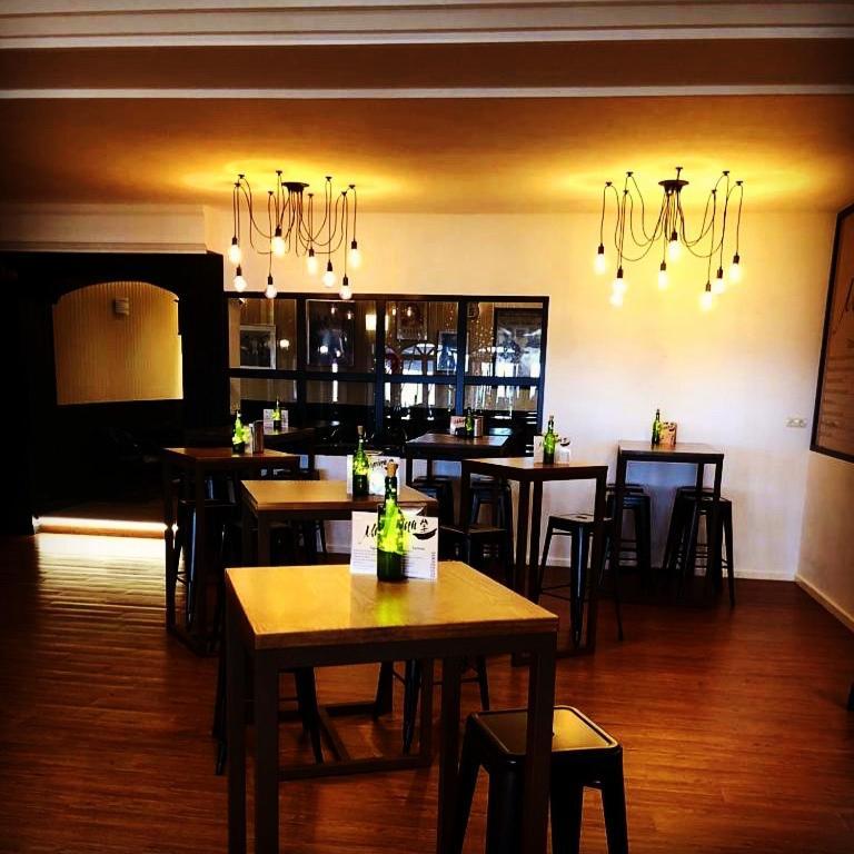 Hospedium Hotel Juan II Toro Ngoại thất bức ảnh