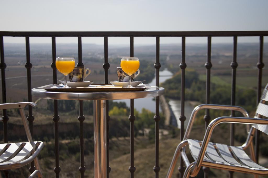 Hospedium Hotel Juan II Toro Phòng bức ảnh