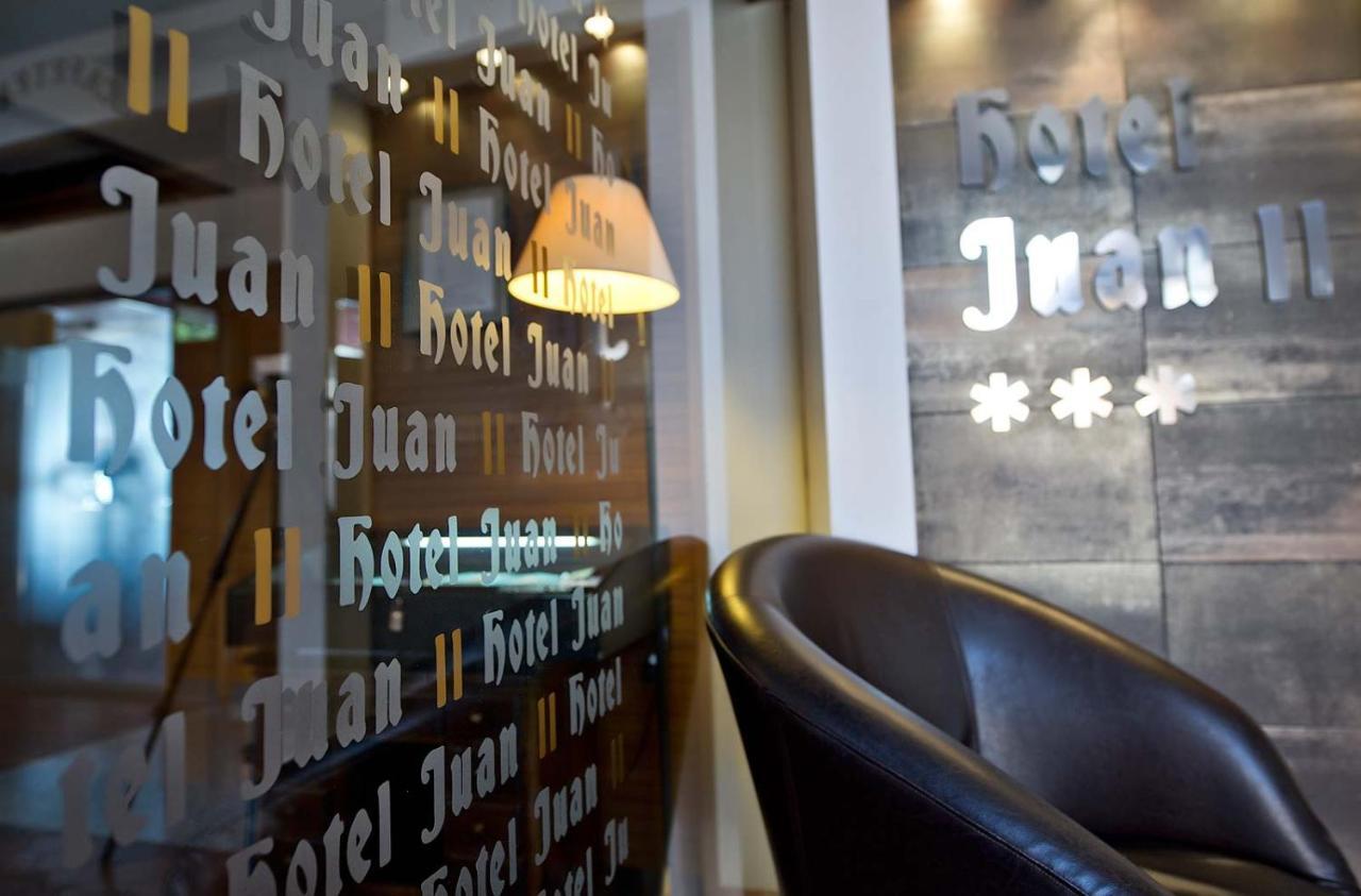 Hospedium Hotel Juan II Toro Ngoại thất bức ảnh