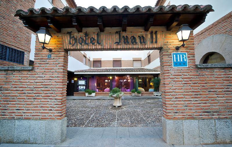 Hospedium Hotel Juan II Toro Ngoại thất bức ảnh