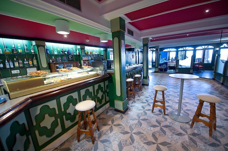 Hospedium Hotel Juan II Toro Ngoại thất bức ảnh