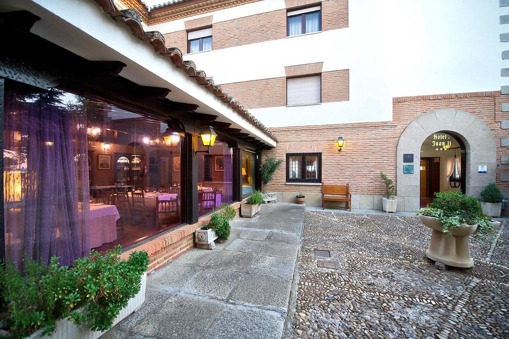 Hospedium Hotel Juan II Toro Ngoại thất bức ảnh